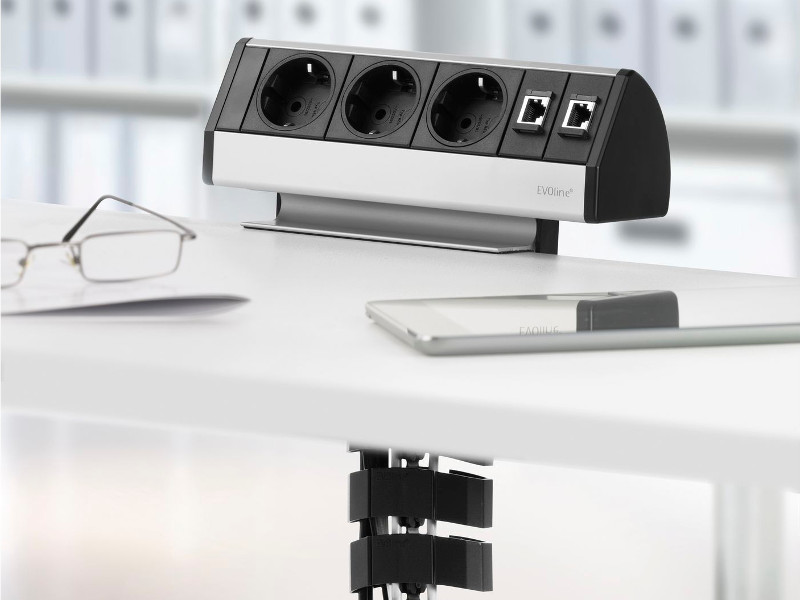 EVOline Dock Data 3x Schuko mit QuickLock Anwendung