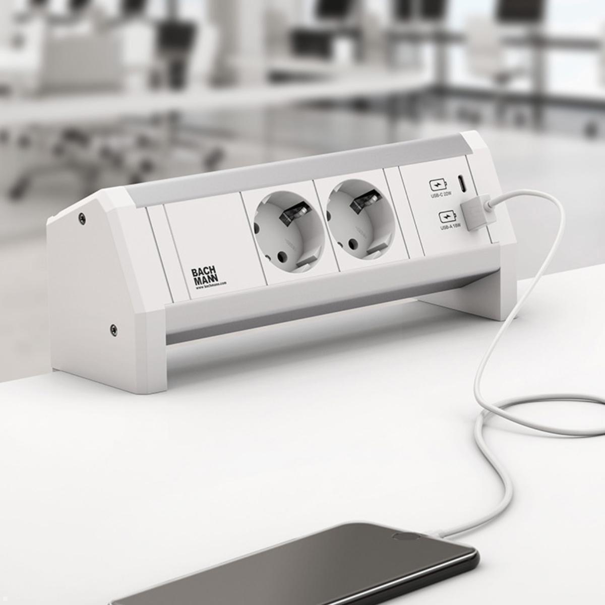 Bachmann DESK 1 WHITE 2x Steckdose mit USB-Charger A/C (902.0290) Anwendungsbeispiel Schreibtisch Abb. ähnlich