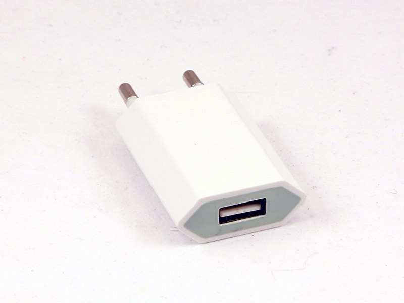 TabLines TPA002 USB Power Adapter für Apple iPhone und iPod, weiß