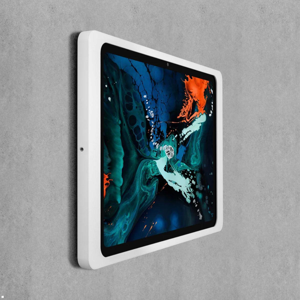 Displine Companion Wall 2.0 Wandhalter für Apple iPad 10.9 / 11, weiß, Anwendungsbeispiel